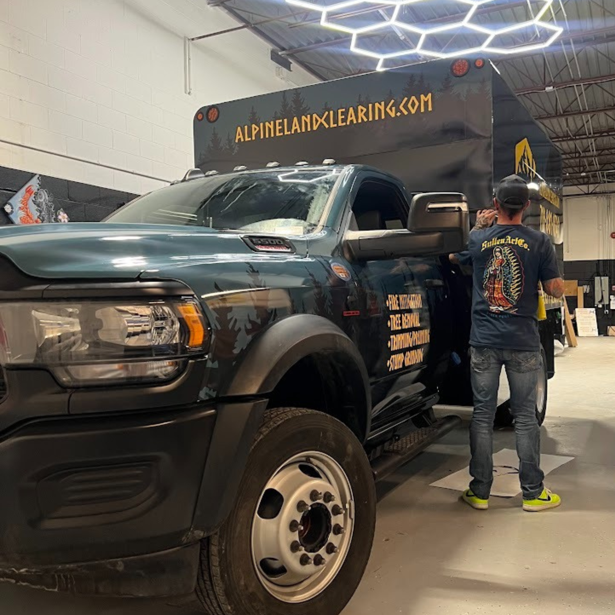 Alpine Land Clearing — Full wrap + box · Ram 5500